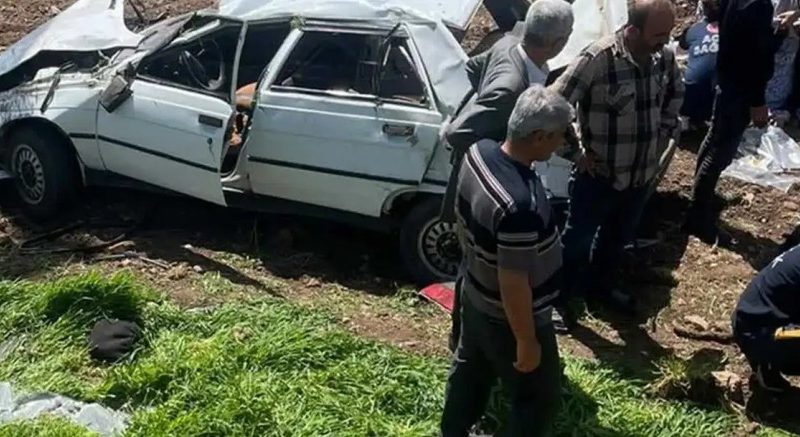 Bismil ilçesinde bir otomobilin yoldan çıkması sonucu 6'sı çocuk 9 kişi yaralandı